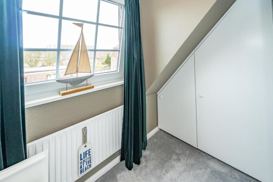 Maritim Und Individuell In Wenningstedt Mit Balkon Apartment Exterior photo